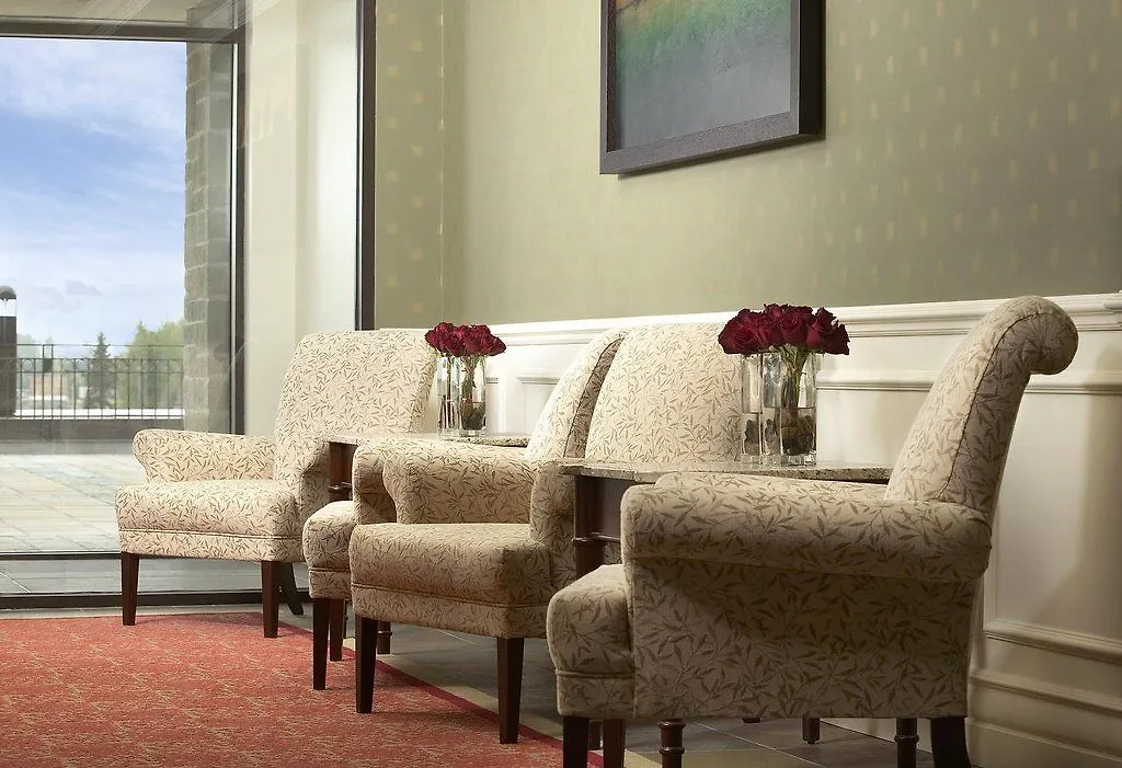 Doubletree By Hilton Quebec Resort